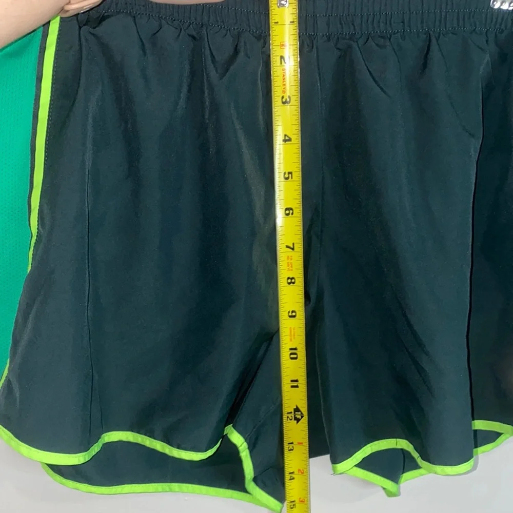🪿Grey with blue and green detail Nike Dri-fit shorts! - Picture 3 of 10